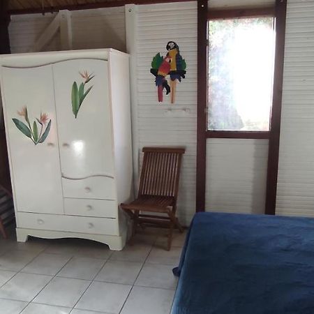 Bungalow Tout Confort Avec Piscine Partagee A 5 Mn De La Mer Saint-Francois  Εξωτερικό φωτογραφία