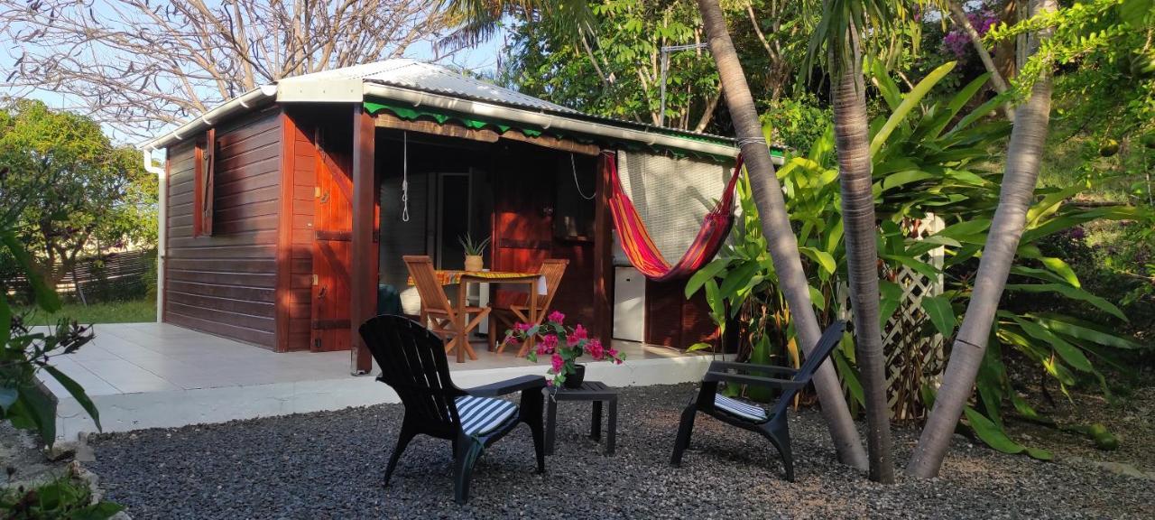 Bungalow Tout Confort Avec Piscine Partagee A 5 Mn De La Mer Saint-Francois  Εξωτερικό φωτογραφία
