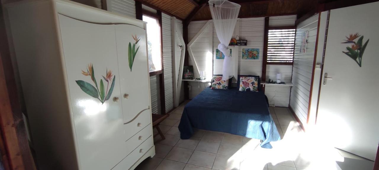 Bungalow Tout Confort Avec Piscine Partagee A 5 Mn De La Mer Saint-Francois  Εξωτερικό φωτογραφία